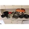 Image 1 : Lot of Pots & Pans