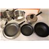 Image 3 : Lot of Pots & Pans