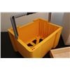Image 3 : Lot of Misc Containers
