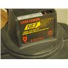 Image 2 : Craftsman 183 Shop Vacuum, Working