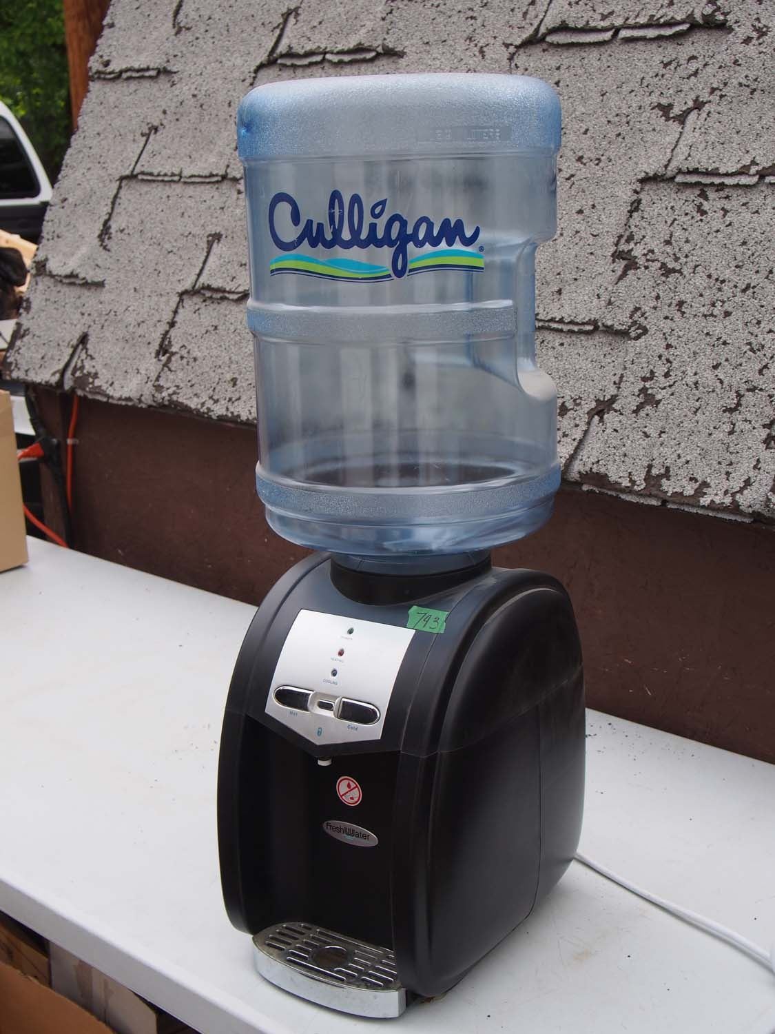 Tabletop Water Cooler