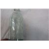 Image 3 : (3) Vintage Glass Bottles
