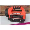 Image 3 : Black And Decker Flashlight Radio