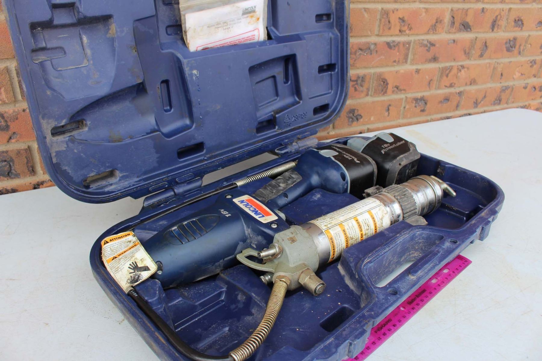 18V Lincoln Grease Gun, In Box, Two Batteries, No Charger