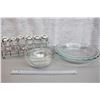 Image 1 : Lot of Misc Dishware (Spice Rack, (2) Pyrex Pie Plates)