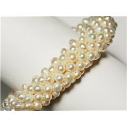 20) WHITE FRESHWATER PEARL STRETCHY BRACELET
