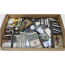 LOT OF MAGIC THE GATHERING COLLECTOR CARDS