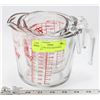 Image 1 : SET OF 3 FIRE KING MEASURING CUPS SET -