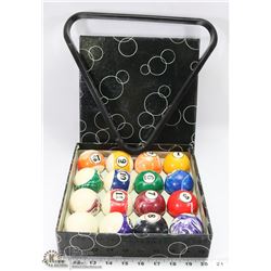 SET OF POOL BALLS WITH TRIANGLE.
