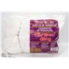Image 1 : 1LB BAG OF 100% ACRYLIC YARN WHITE