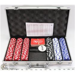 POKER SET IN TIN LOCKABLE CASE