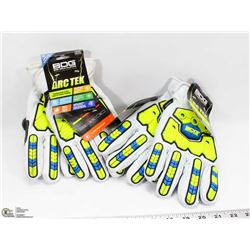 2 PAIRS OF BDG ARCTEK 2XL GLOVES.