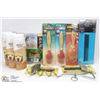 Image 1 : FLAT OF ASSORTED DOG ACCESSORIES INCL SHAMPOO,