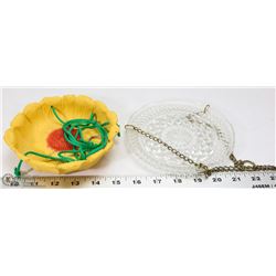 2 HANGING BIRD FEEDERS