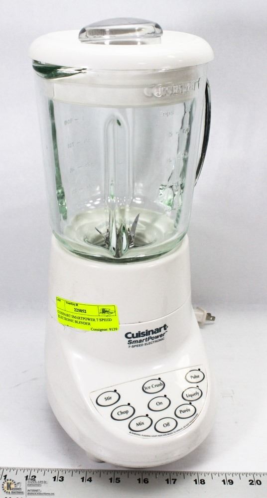 CUISINART SMARTPOWER 7 SPEED ELECTRONIC BLENDER