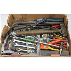 FLAT OF ASSORTED TOOLS
