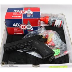 COLT 1911 REPLICA BB GUN WITH CO2  CARTRIDGES