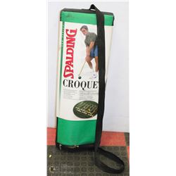 CROQUET SET IN CARRYING CASE
