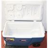 Image 1 : COLEMAN WHEELED XTREAM 5 COOLER