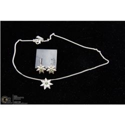 FLOWER NECKLACE & EARRING SET W/ GREEN STONES