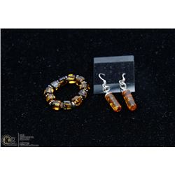 STERLING SILVER & AMBER EARRINGS & RING.