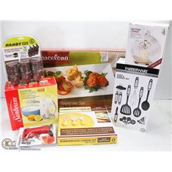 LARGE LOT OF NEW KITCHENWARE INCL 14PC TOOL SET