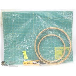 OLFA ROTARY CUTTING MAT WITH GUIDES + CUTTER