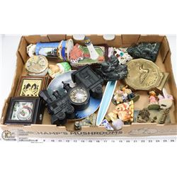 LARGE LOT OF MISCELLANEOUS COLLECTIBLE ITEMS