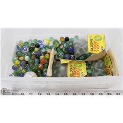 LARGE LOT OF VINTAGE COLLECTOR MARBLES