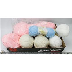 FLAT OF YARN / WOOL