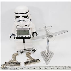 FLAT WITH VINTAGE COBRA AND BARRACUDA CAR EMBLEMS