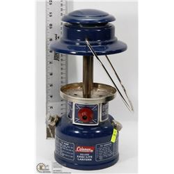 VINTAGE COLEMAN LANTERN