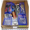 Image 1 : FLAT OF ASSORTED NEW TOOLS