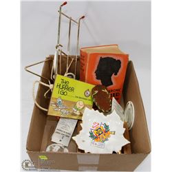 BOX WITH ESTATE COLLECTIBLES