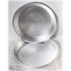 Image 1 : 12" ALUMINUM PIE PLATES - NEW (40 TOTAL)