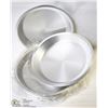Image 1 : 8" ALUMINUM PIE PLATES - ONE BOX OF 12 PLATES