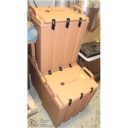 LOT OF 3 CAMBRO INSULATED BEVERAGE CONTAINERS