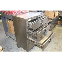 TOASTMASTER 4 DRAWER FOOD WARMER