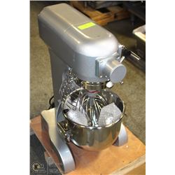 UNIWORLD 10QT GEAR DRIVEN PLANETARY MIXER