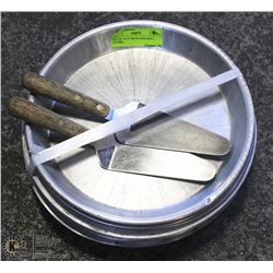 LOT OF 10- 9" PIE PLATES AND 2 LIFTERS