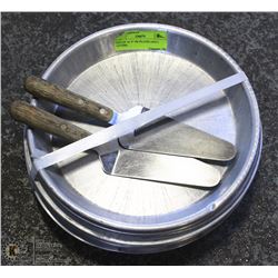 LOT OF 10- 9" PIE PLATES AND 2 LIFTERS