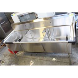ME#12) TRIPLE COMPARTMENT S/S SINK 24"X24"X14"DEEP