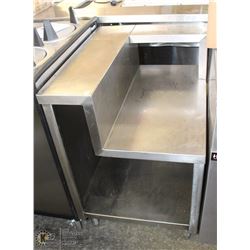 STAINLESS STEEL 2 TIER WORK TABLE