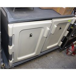 CAMBRO ROLLING CART/ W 10 TRAY HOLDING PLACES