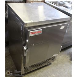 THERMOSCIENTIFIC FREEZER M#: ST1-1P18