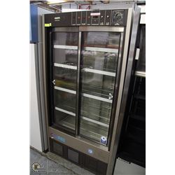 SANYO MEDICOOL STAND UP REFRIGERATOR