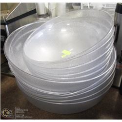 LOT OF ASSORTED LARGE PLASTIC SALAD BOWLS