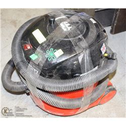 HENRY INDUSTIAL VACUUM