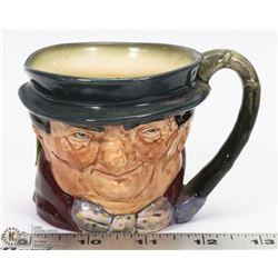 VINTAGE ROYAL DOULTON LARGE TOBY JUG