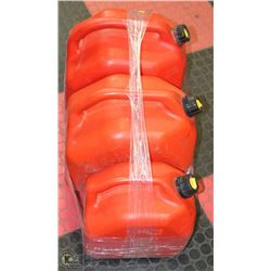 BUNDLE OF 3 JERRY CANS - 22.6 L, 20 L & 10 L -